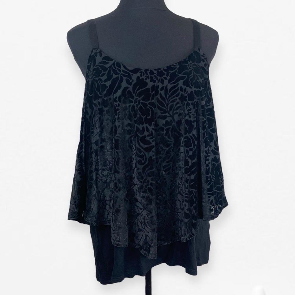 Torrid Black Velvet Floral Flowy Camisole Peplum hi-low strap blouse top NWT 1